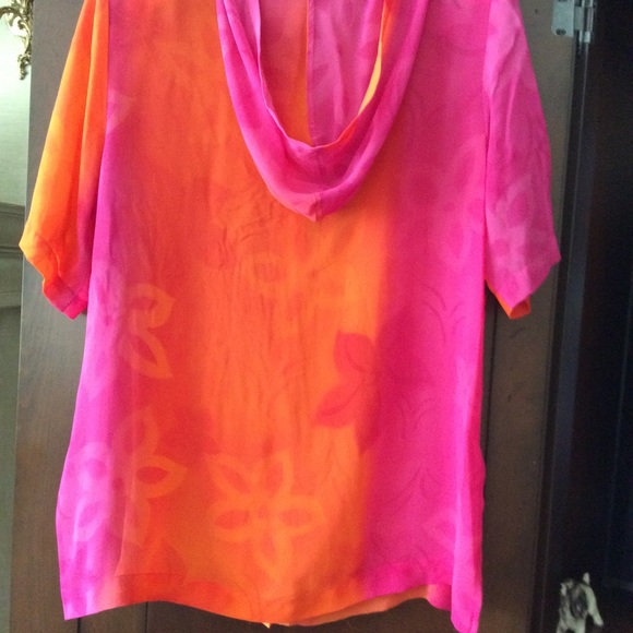 Top Aliki Amani - Picture 3 of 5